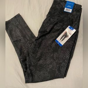 Danskin leggings